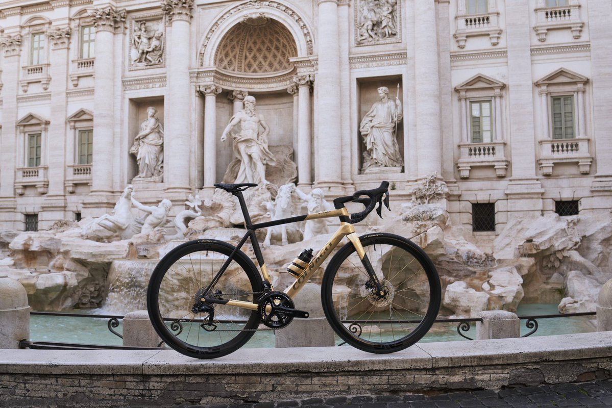 World Bicycle Day: La Collezione di Ernesto Colnago arriva all'ONU ...
