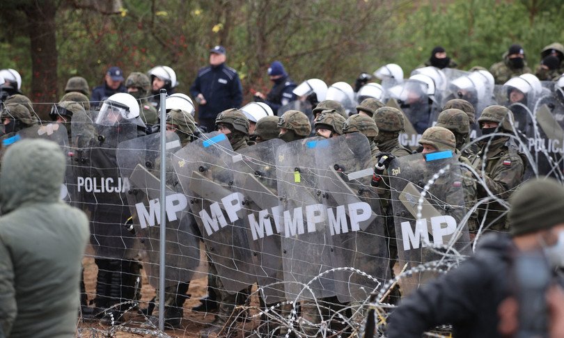 Migranti e visti falsi, Berlino introdurrà controlli alla frontiera con la  Polonia. Il grande gelo con Varsavia